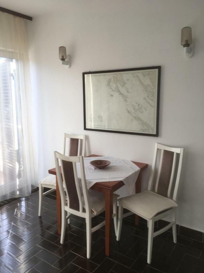 Guesthouse Antonija Lussingrande Esterno foto